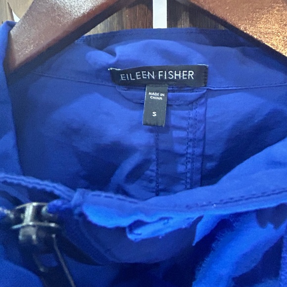 Eileen Fisher Women’s Royal Blue Rain Coat - Picture 4 of 10